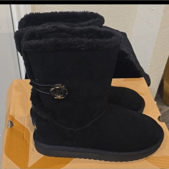Koolaburra By Ugg Nalie Short Suede Boots - Picture 8 of 11